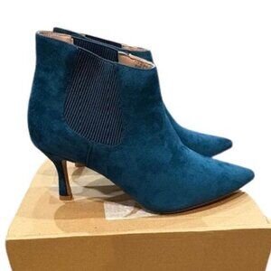 Journee Collection “Elitta” Pointed Toe Dress Bootie in Blue – Size 11